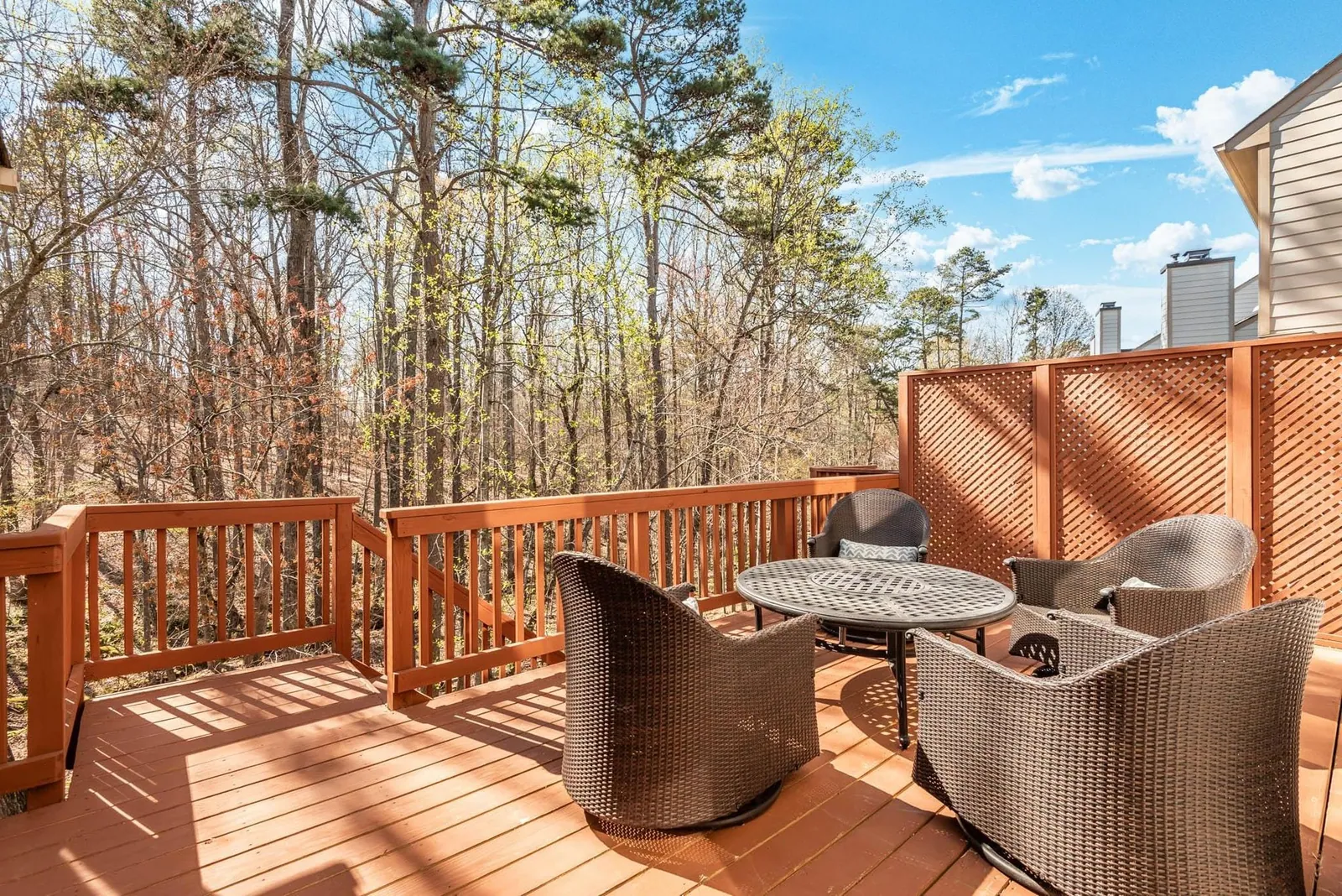Furnished North Carolina home in a leafy neighborhood
